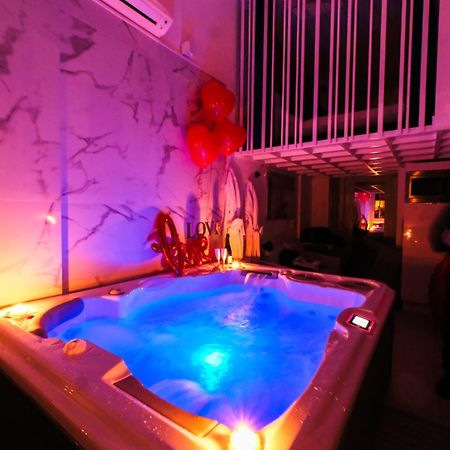 Villa Bono Jacuzzi & Spa Saint-Laurent-du-Var Exterior foto